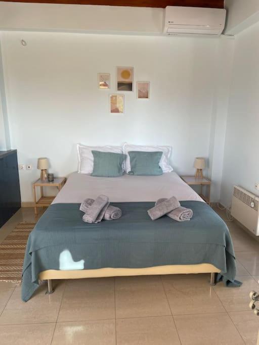 Blackmountain Room Gythio Ngoại thất bức ảnh